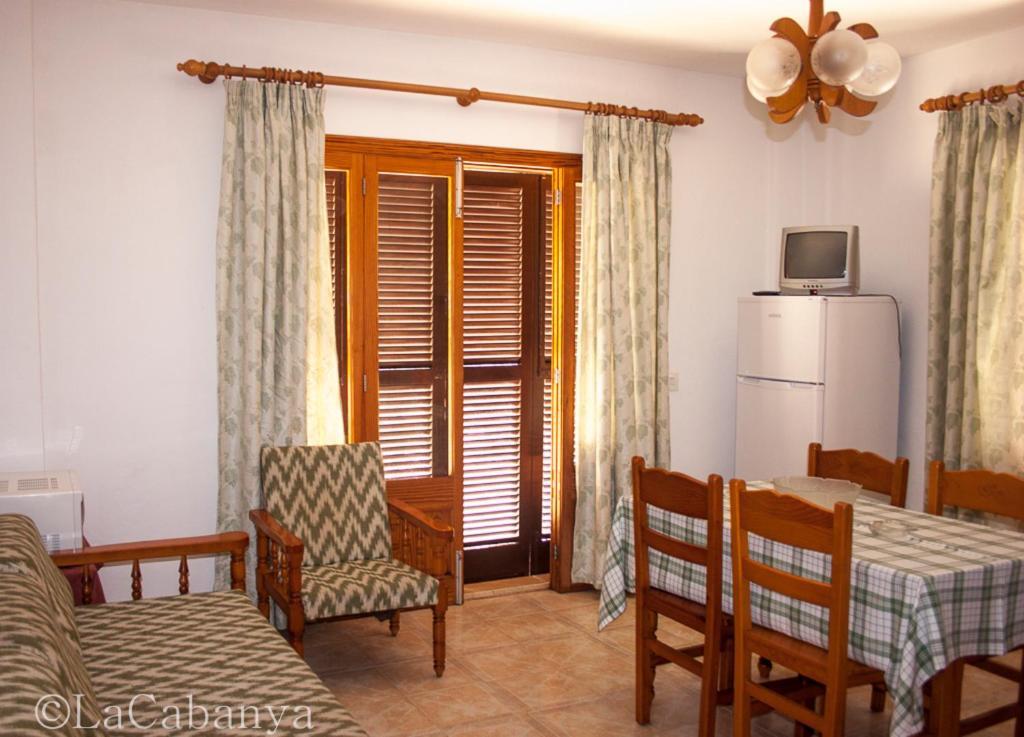 Apartamentos La Cabana Canyamel  Room photo